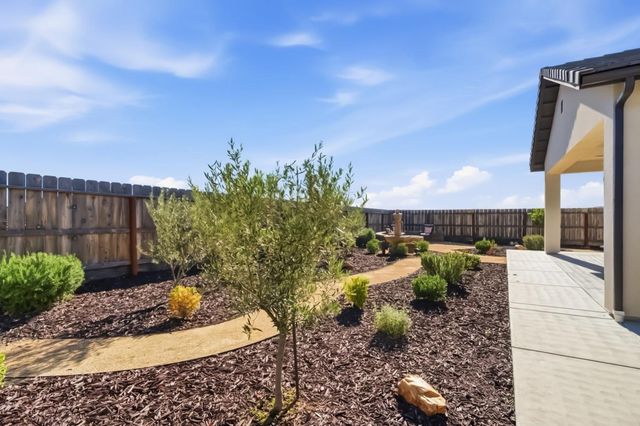 19707 Goldfield Lane, Friant, CA 93626