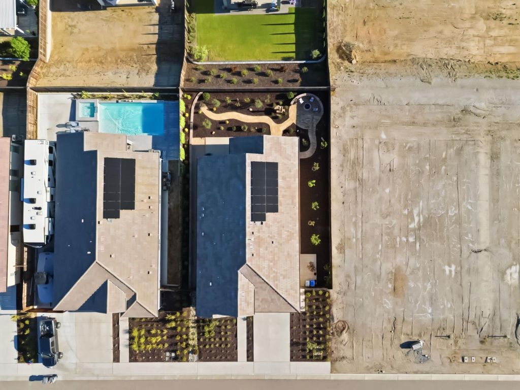 Image 36 of property listing at 19707 Goldfield Lane, Friant, CA 93626