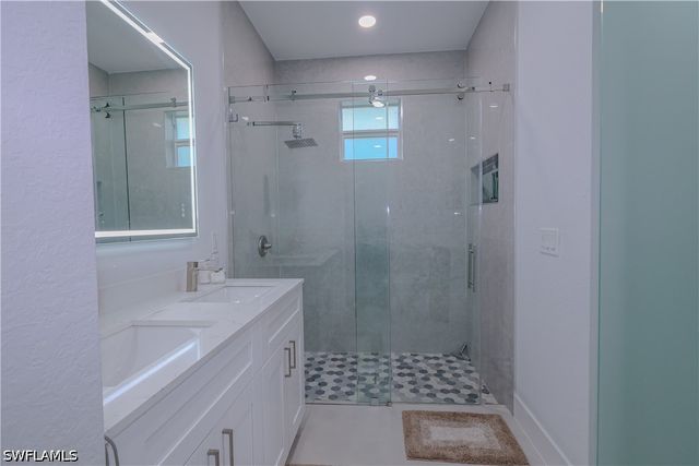 3660 39th AVE NE, Naples, FL 34120