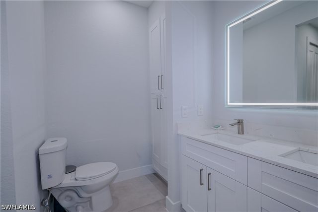 3660 39th AVE NE, Naples, FL 34120