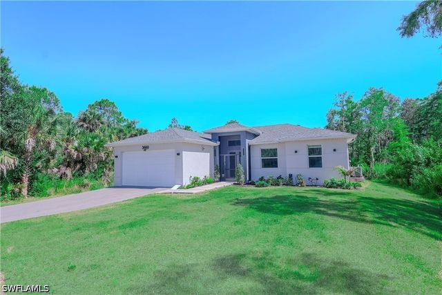 3660 39th AVE NE, Naples, FL 34120
