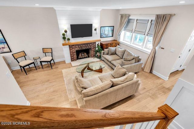 9 Deal Lake Court, Asbury Park, NJ 07712