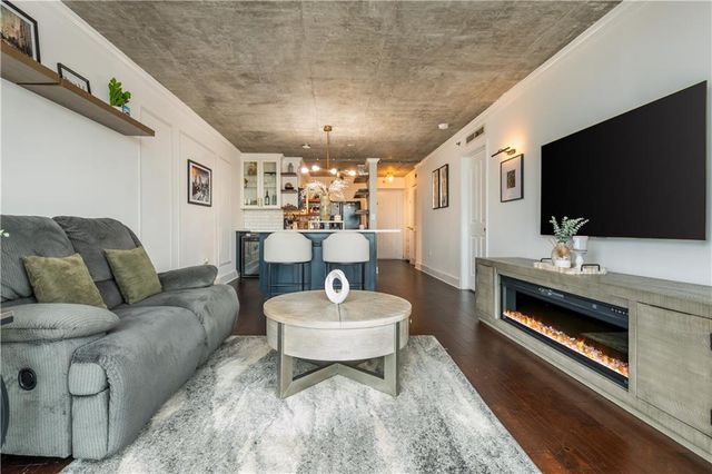 2870 Pharr Court South NW 2007, Atlanta, GA 30305