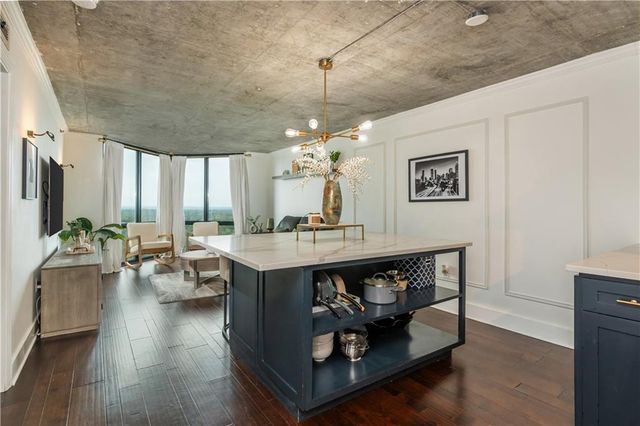 2870 Pharr Court South NW 2007, Atlanta, GA 30305