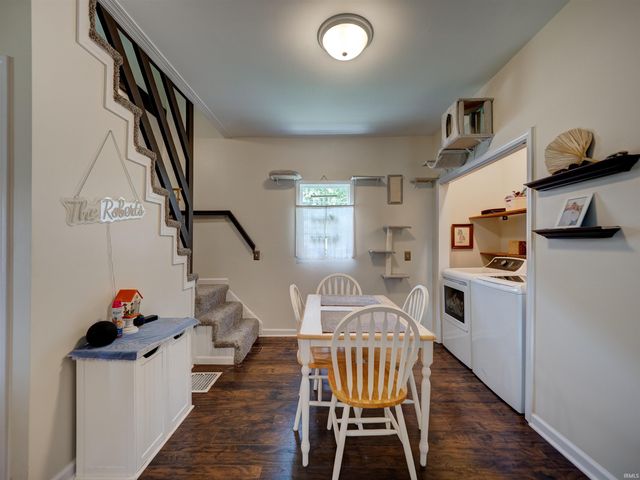 1022 Cherry Street, Evansville, IN 47713