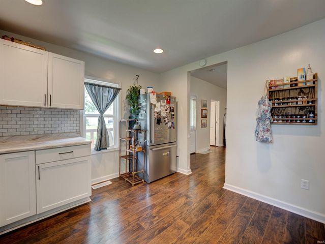 1022 Cherry Street, Evansville, IN 47713
