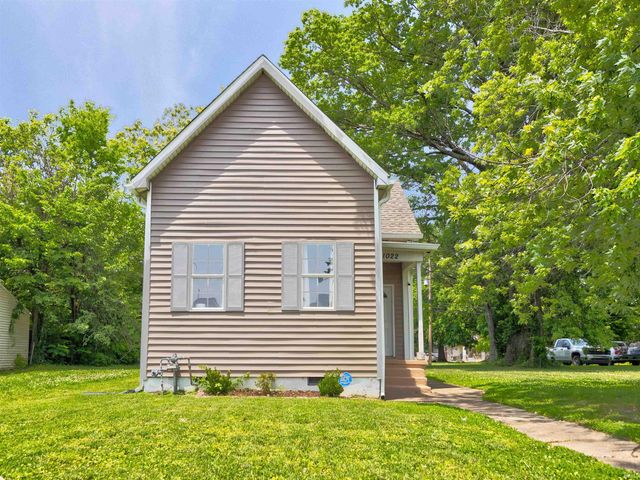 1022 Cherry Street, Evansville, IN 47713
