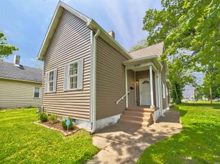 1022 Cherry Street, Evansville, IN 47713