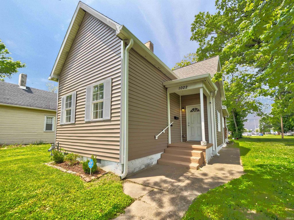 1022 Cherry Street, Evansville, IN 47713