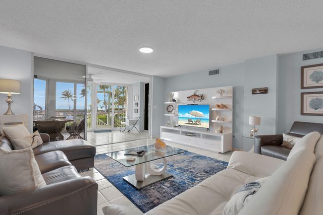 87851 Old Hwy Apt K03, Plantation Key, FL 33036