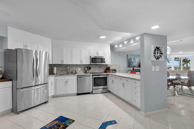 87851 Old Hwy Apt K03, Plantation Key, FL 33036