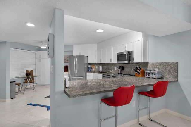 87851 Old Hwy Apt K03, Plantation Key, FL 33036