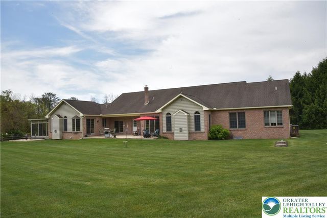 1084 Old School Rd, Haycock Twp, PA 18951