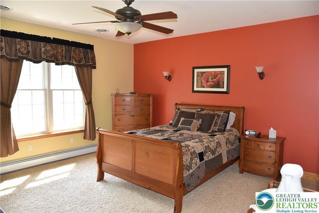 1084 Old School Rd, Haycock Twp, PA 18951