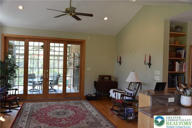 1084 Old School Rd, Haycock Twp, PA 18951