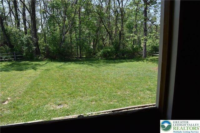 1084 Old School Rd, Haycock Twp, PA 18951