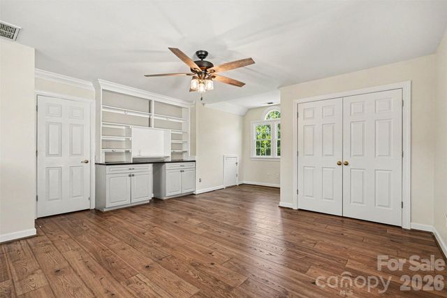 7068 Kidwelly Lane, Matthews, NC 28104