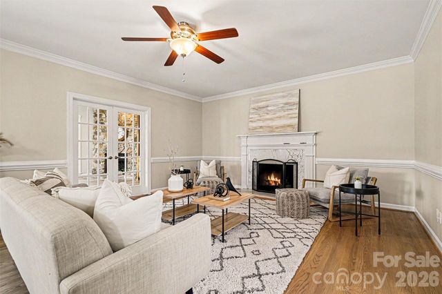 7068 Kidwelly Lane, Matthews, NC 28104