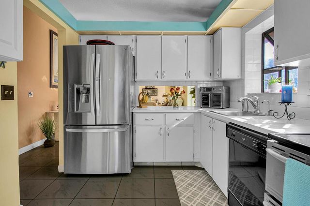 8182 Springtree Road, Boca Raton, FL 33496