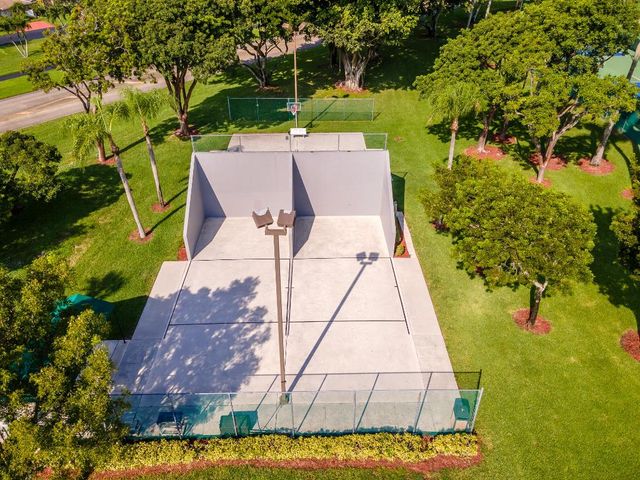 8182 Springtree Road, Boca Raton, FL 33496