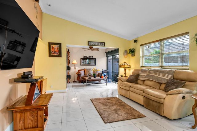 8182 Springtree Road, Boca Raton, FL 33496