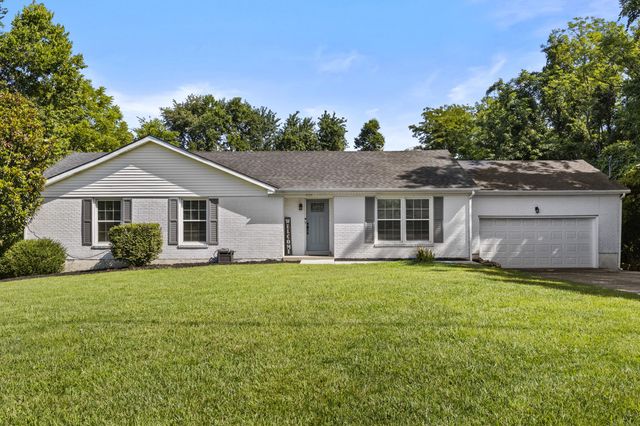 1008 Blackoak Drive, Frankfort, KY 40601
