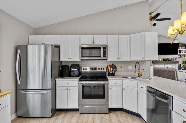 1008 Blackoak Drive, Frankfort, KY 40601