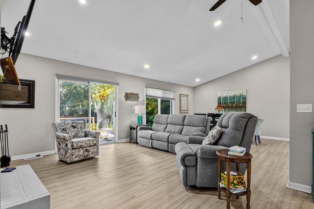 1008 Blackoak Drive, Frankfort, KY 40601