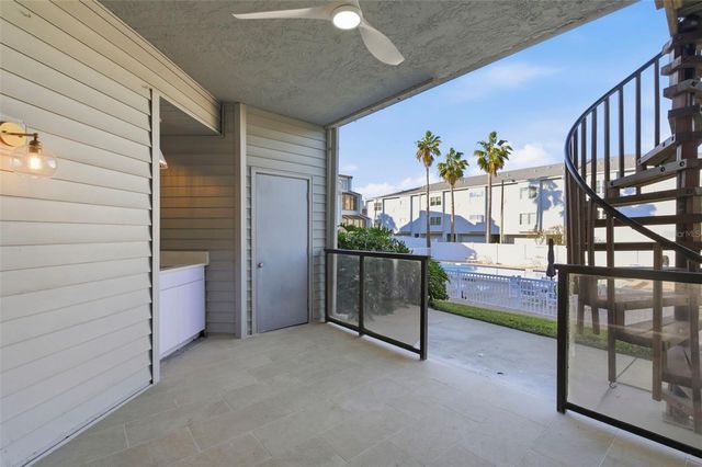 557 PINELLAS BAYWAY S 203, Tierra Verde, FL 33715