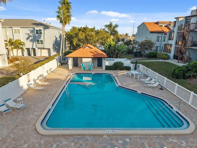 557 PINELLAS BAYWAY S 203, Tierra Verde, FL 33715