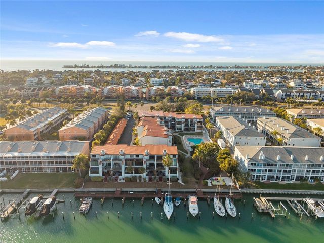 557 PINELLAS BAYWAY S 203, Tierra Verde, FL 33715