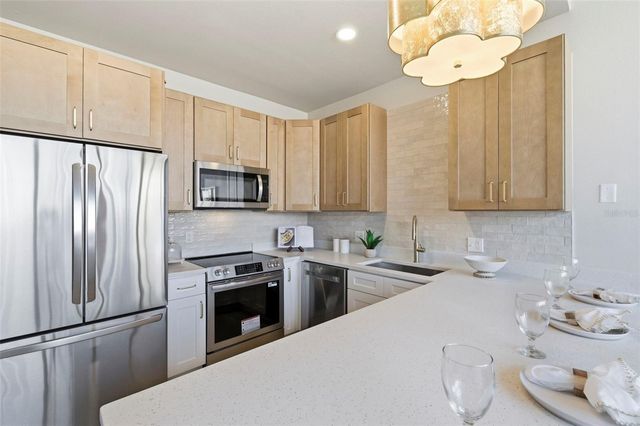 557 PINELLAS BAYWAY S 203, Tierra Verde, FL 33715