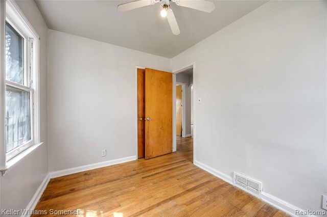 16260 Collingham Drive, Detroit, MI 48205