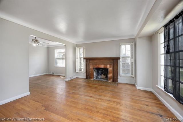 16260 Collingham Drive, Detroit, MI 48205