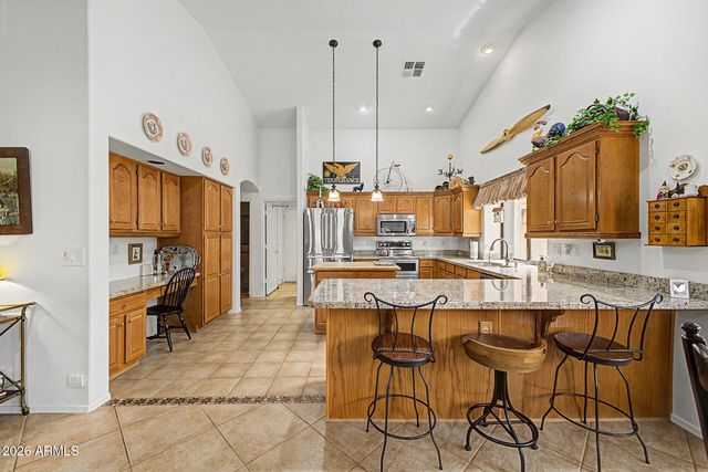 9142 W PALM TREE Drive, Peoria, AZ 85382