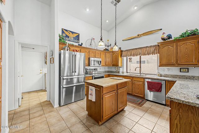 9142 W PALM TREE Drive, Peoria, AZ 85382