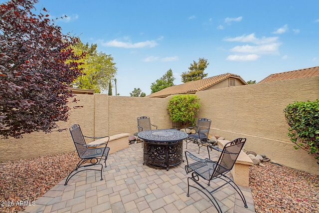 9142 W PALM TREE Drive, Peoria, AZ 85382
