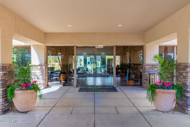 9142 W PALM TREE Drive, Peoria, AZ 85382