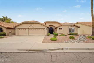 9142 W PALM TREE Drive, Peoria, AZ 85382