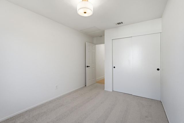 8916 Mandalay Way, Elk Grove, CA 95624