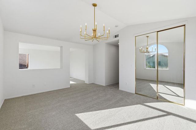 8916 Mandalay Way, Elk Grove, CA 95624