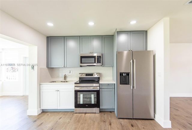 8521 NW 57th Ct, Tamarac, FL 33321