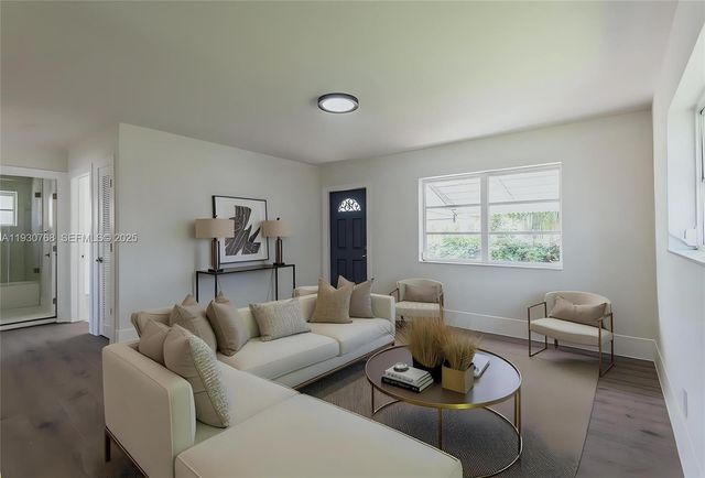 8521 NW 57th Ct, Tamarac, FL 33321