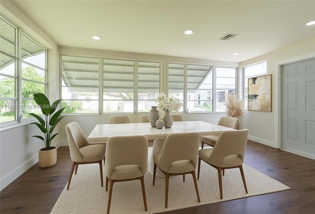 8521 NW 57th Ct, Tamarac, FL 33321