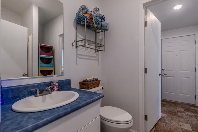 2600 Stearns Way SPC 22A, Medford, OR 97501