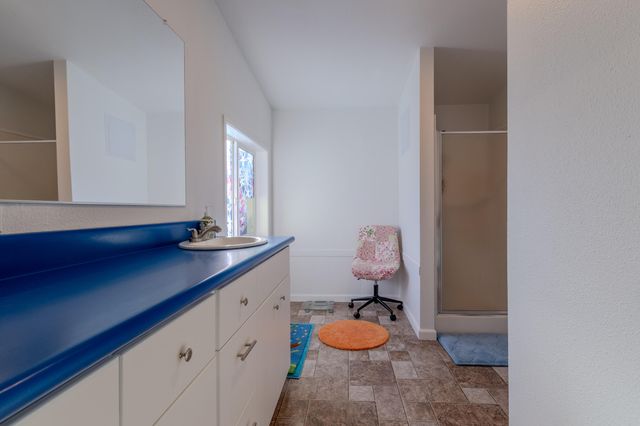 2600 Stearns Way SPC 22A, Medford, OR 97501