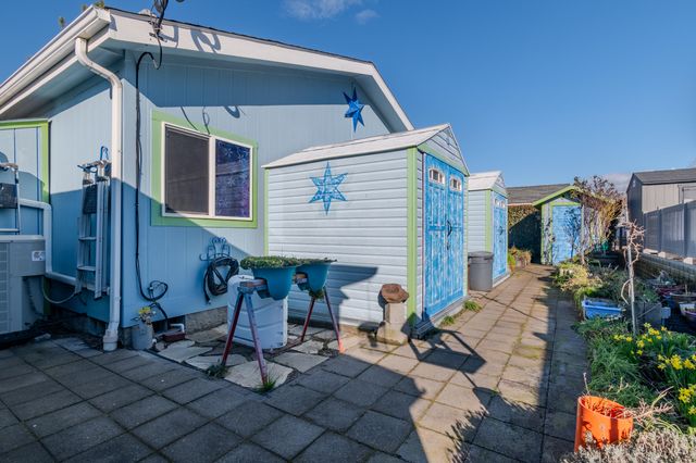 2600 Stearns Way SPC 22A, Medford, OR 97501