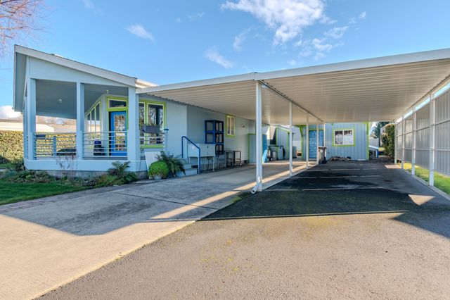 2600 Stearns Way SPC 22A, Medford, OR 97501