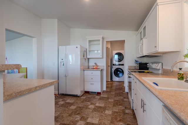 2600 Stearns Way SPC 22A, Medford, OR 97501