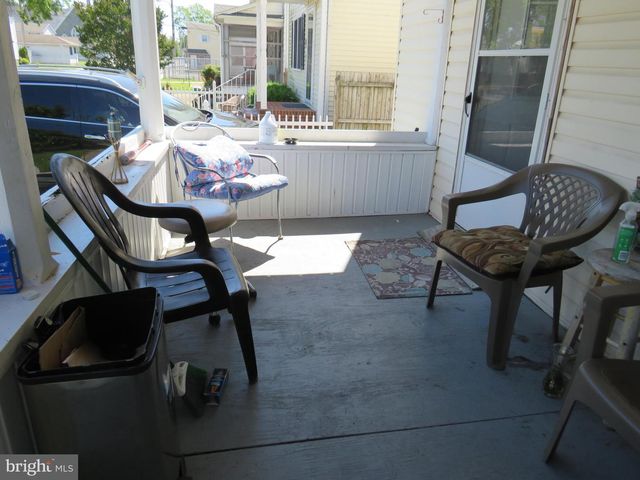 313 W MAIN ST, Crisfield, MD 21817